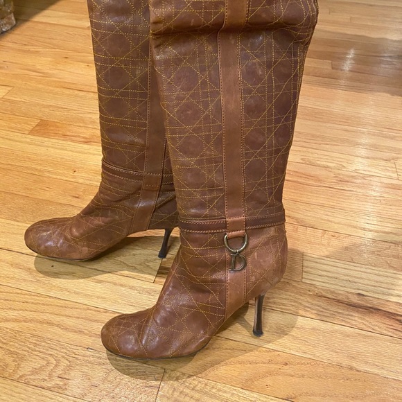 Christian Dior boots (matching bag available) - Picture 2 of 3